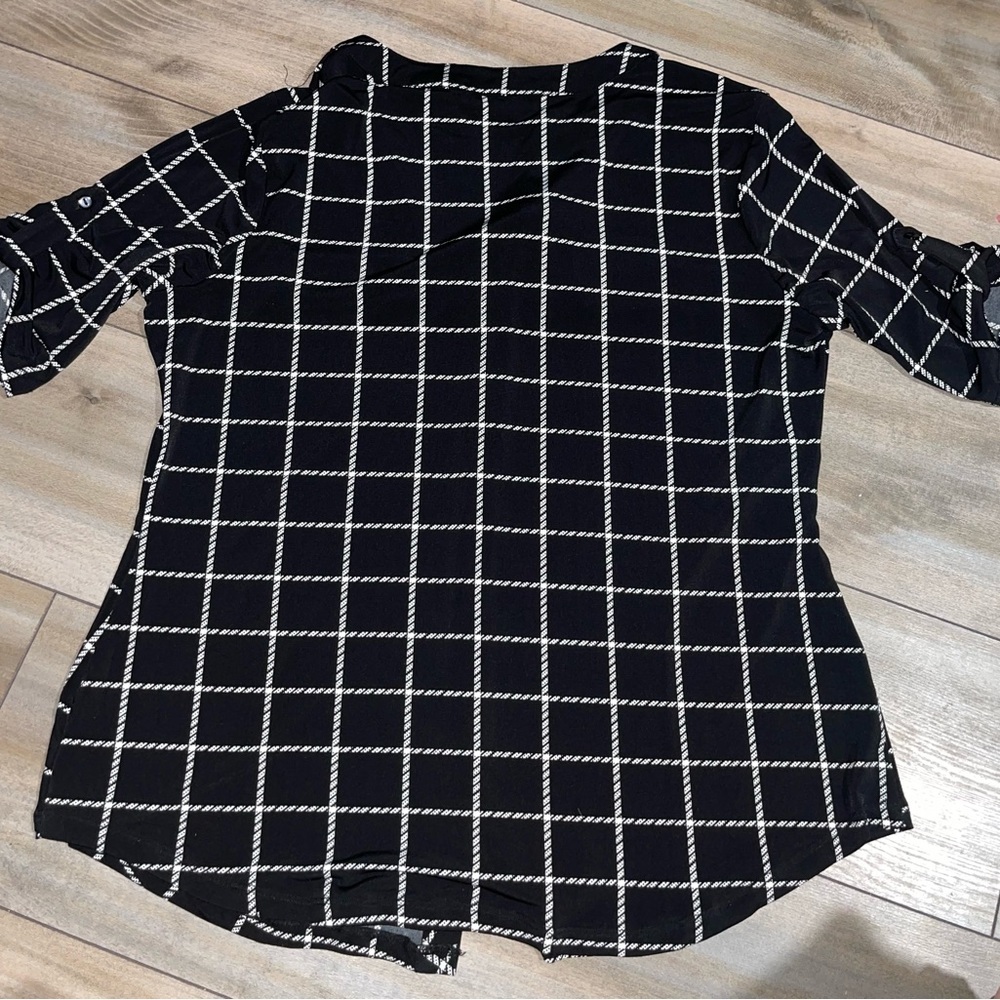 Monochrome Grid Button Down Shirt - Picture 3 of 5